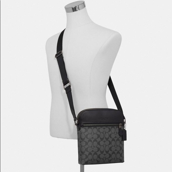 🌻Coach Signature Houston Flight Bag Canvas NWT. - Picture 8 of 8